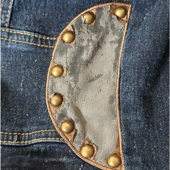Decorated Denim Jacket - Picture 5 of 10